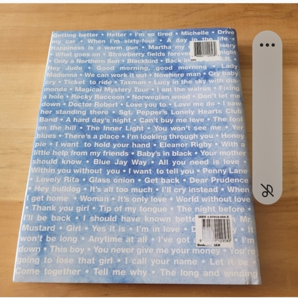 The Beatles Lyrics Hardcover Book & Bonus Beatles Pop up Book - Picture 9 of 16